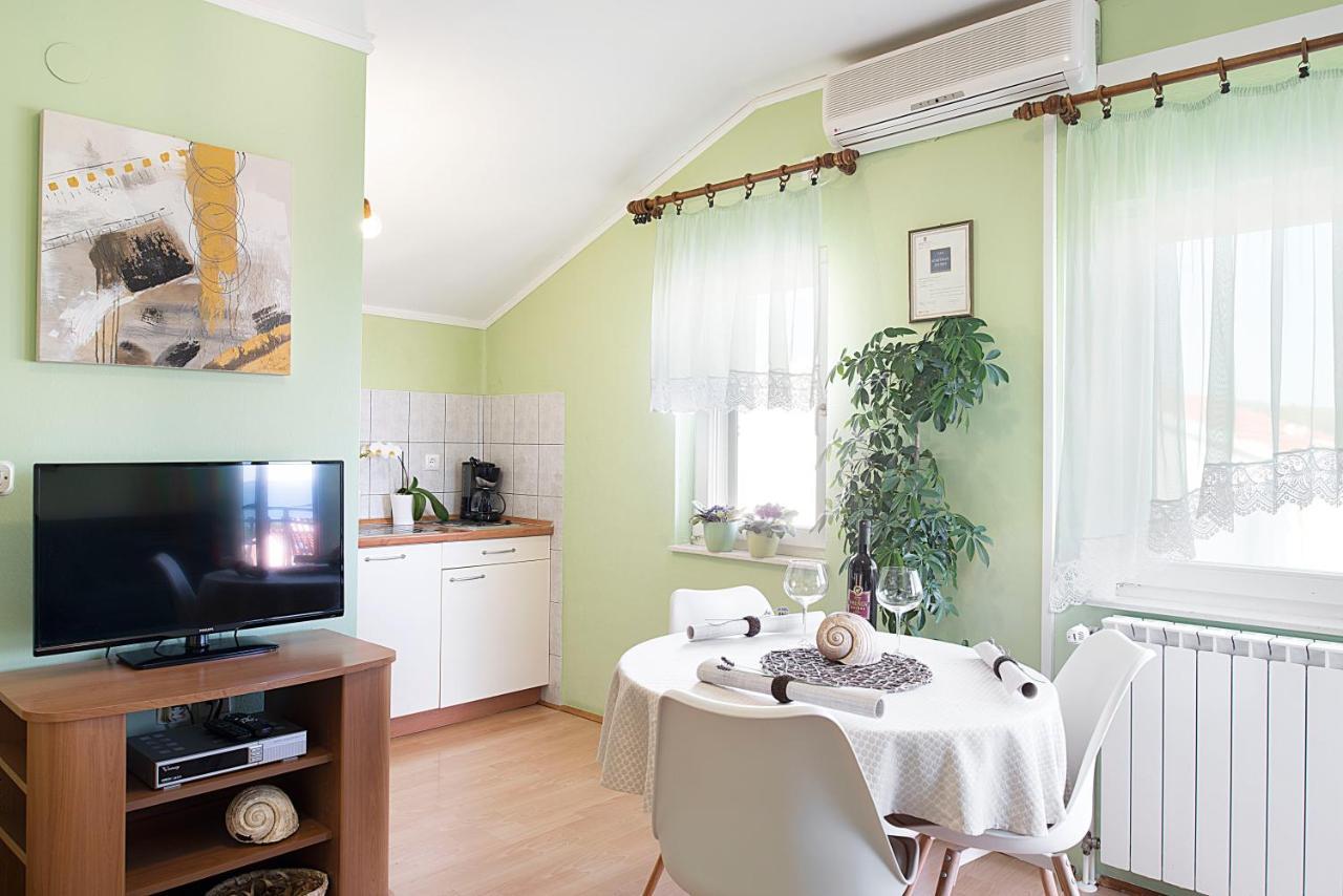 Jimy Apartments Σίμπενικ Εξωτερικό φωτογραφία
