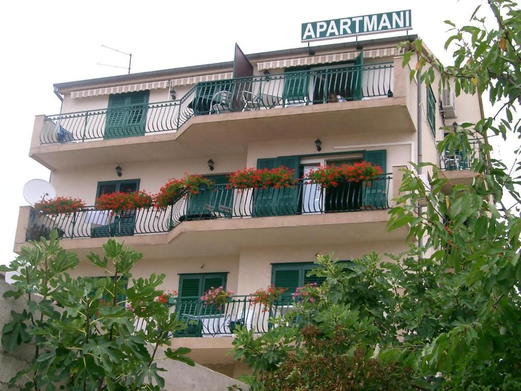 Jimy Apartments Σίμπενικ Εξωτερικό φωτογραφία